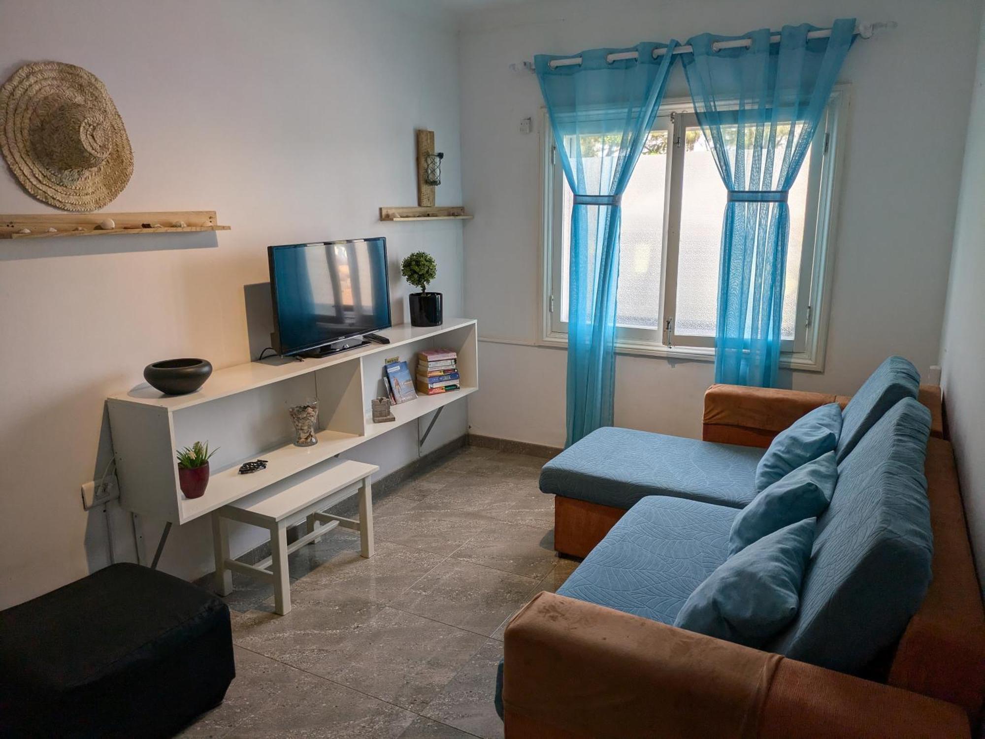 Burero Beach Stay - Comfy - Near Airport & Beaches El Burrero Kültér fotó
