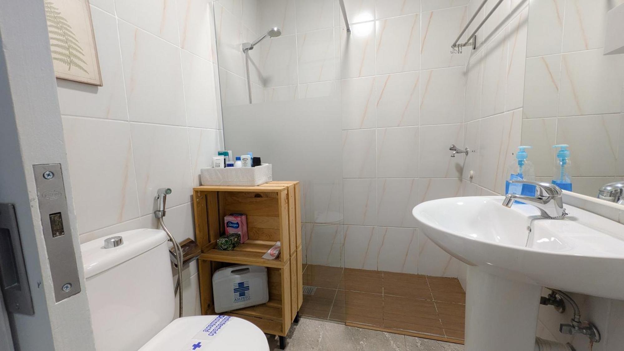 Burero Beach Stay - Comfy - Near Airport & Beaches El Burrero Kültér fotó